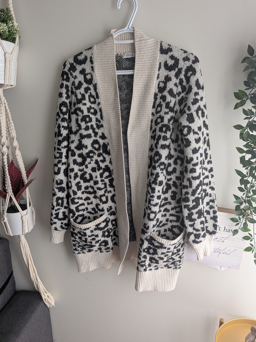 Ricki's Cream & Black Leopard Open-Front Cardigan